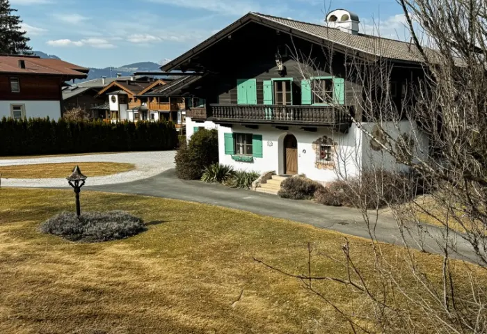 AUSSENANSICHT
