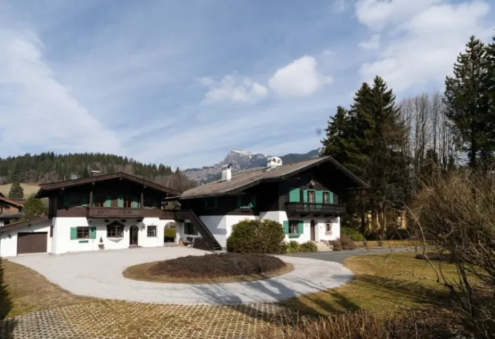 FRONTANSICHT